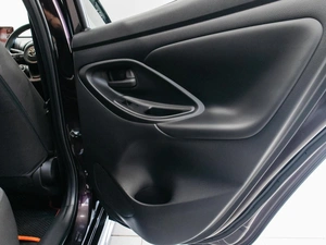 Хетчбэк Toyota Yaris 2020 года, 1500000 рублей, Красноярск