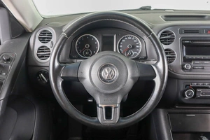 Внедорожник Volkswagen Tiguan 2013 года, 1189000 рублей, Пермь