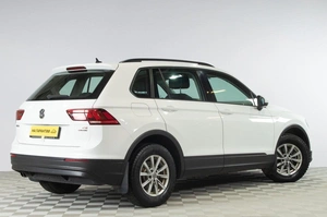 Внедорожник Volkswagen Tiguan 2017 года, 1879000 рублей, Челябинск