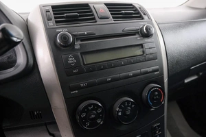 Седан Toyota Corolla 2008 года, 879000 рублей, Красноярск