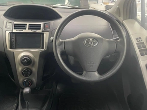 Хетчбэк Toyota Vitz 2008 года, 599000 рублей, Ачинск