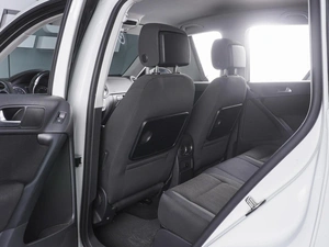 Внедорожник Volkswagen Tiguan 2015 года, 1799000 рублей, Ростов-на-Дону