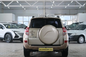 Внедорожник Toyota RAV4 2010 года, 1599000 рублей, Омск