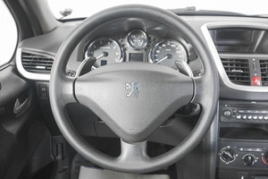 Хетчбэк Peugeot 207 2009 года, 799000 рублей, Кемерово