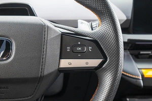 Лифтбек Changan UNI-V 2023 года, 2449000 рублей, Барнаул