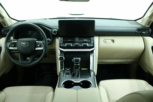 Внедорожник Toyota Land Cruiser 2021 года, 9700000 рублей, Красноярск