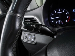 Седан Hyundai Solaris 2018 года, 1295000 рублей, Воронеж