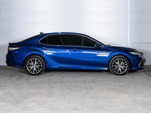 Седан Toyota Camry 2021 года, 3392000 рублей, Ставрополь