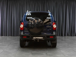 Внедорожник Chevrolet Niva 2017 года, 719000 рублей, Тюмень