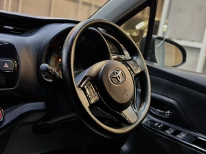 Хетчбэк Toyota Vitz 2019 года, 1097000 рублей, Красноярск