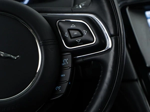 Седан Jaguar XJ 2014 года, 2669900 рублей, Москва