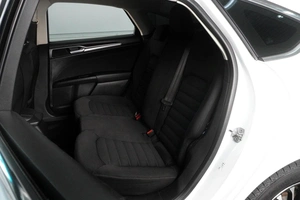 Седан Ford Mondeo 2015 года, 1425000 рублей, Красный Пахарь