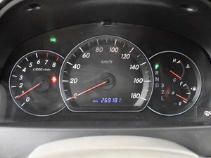 Минивэн Toyota Alphard 2003 года, 1505000 рублей, Казань