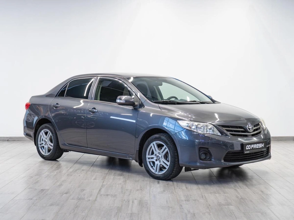 Седан Toyota Corolla 2010 года, 799000 рублей, Саратов