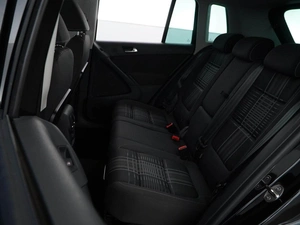 Внедорожник Volkswagen Tiguan 2015 года, 1449077 рублей, Москва