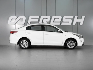 Седан Kia Rio 2021 года, 1499000 рублей, Красный Пахарь