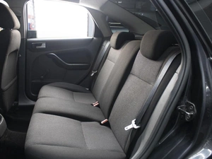 Седан Ford Focus 2010 года, 530000 рублей, Омск
