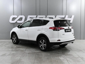 Внедорожник Toyota RAV4 2018 года, 2529000 рублей, Аксай