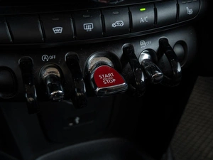 Хетчбэк MINI Cooper 2020 года, 2170000 рублей, Краснодар