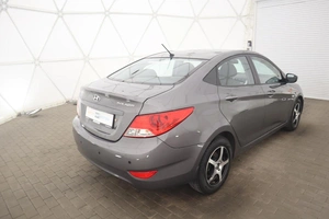 Седан Hyundai Solaris 2013 года, 965000 рублей, Орёл