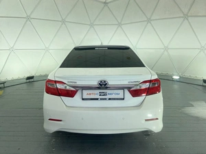 Седан Toyota Camry 2014 года, Брянск