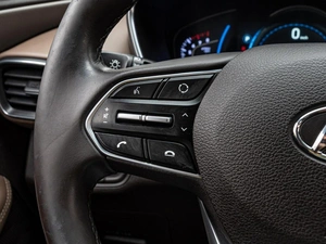Внедорожник Hyundai Santa Fe 2018 года, 2560000 рублей, Краснодар