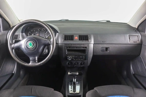 Хетчбэк Skoda Fabia 2004 года, 449000 рублей, Пермь