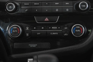 Седан Kia Optima 2014 года, 1669000 рублей, Кемерово