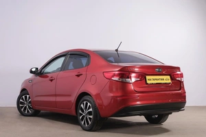Седан Kia Rio 2015 года, 869000 рублей, Новосибирск