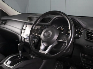 Внедорожник Nissan X-Trail 2018 года, 1969000 рублей, Омск