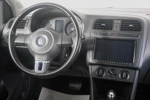 Хетчбэк Volkswagen Polo 2011 года, 769000 рублей, Кемерово