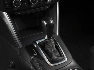 Внедорожник Mazda CX-5 2015 года, 1730000 рублей, Омск