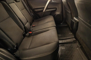 Внедорожник Toyota RAV4 2018 года, 2379000 рублей, Челябинск