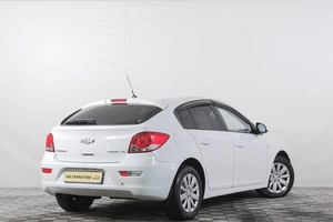 Хетчбэк Chevrolet Cruze 2012 года, 639000 рублей, Кемерово