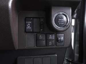 Минивэн Subaru Justy 2018 года, 950000 рублей, Ростов-на-Дону