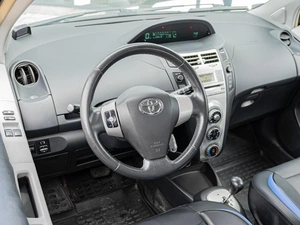 Хетчбэк Toyota Yaris 2008 года, 570000 рублей, Краснодар