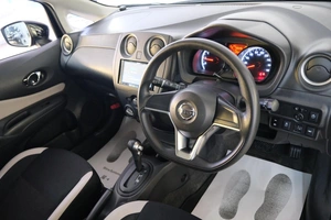 Хетчбэк Nissan Note 2019 года, 999000 рублей, Омск