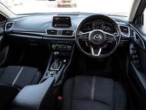 Хетчбэк Mazda Axela 2017 года, 1710000 рублей, Краснодар