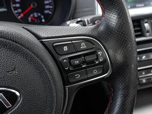 Седан Kia Optima 2016 года, 1980000 рублей, Краснодар