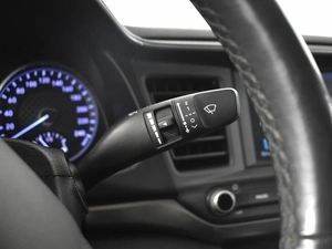 Седан Hyundai Elantra 2019 года, 1648100 рублей, Казань