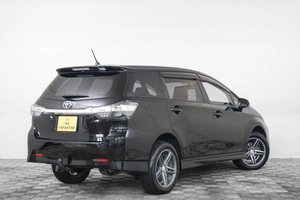 Минивэн Toyota Wish 2016 года, 1749000 рублей, Кемерово