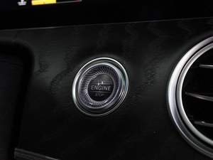 Седан Mercedes-benz E-класс 2020 года, 4388000 рублей, Воронеж