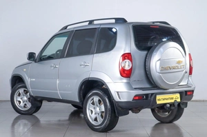 Внедорожник Chevrolet Niva 2012 года, 469000 рублей, Челябинск