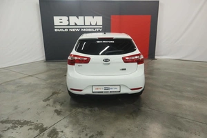 Хэтчбек Kia Rio 2014 года, 1250000 рублей, Курск