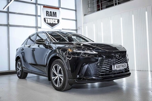 Внедорожник Lexus RX 2023 года, 8899999 рублей, Москва