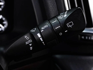 Внедорожник Toyota Land Cruiser 2018 года, 6699000 рублей, Тюмень