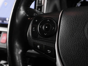 Минивэн Toyota Noah 2018 года, 2407000 рублей, Тюмень