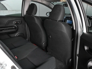 Хетчбэк Toyota Aqua 2017 года, 1049000 рублей, Ростов-на-Дону