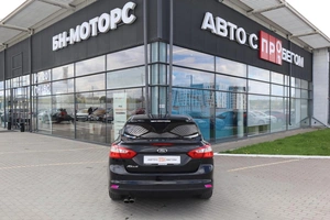 Седан Ford Focus 2011 года, 850000 рублей, Мирное