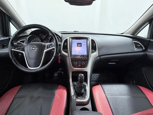 Хетчбэк Opel Astra 2010 года, 657000 рублей, Орёл